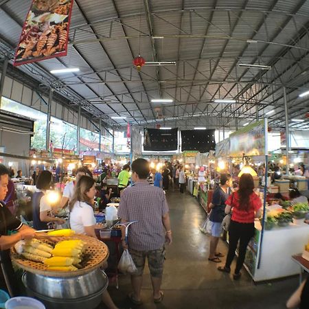 28 Place Bangkok Dış mekan fotoğraf