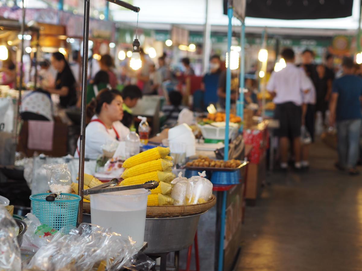 28 Place Bangkok Dış mekan fotoğraf