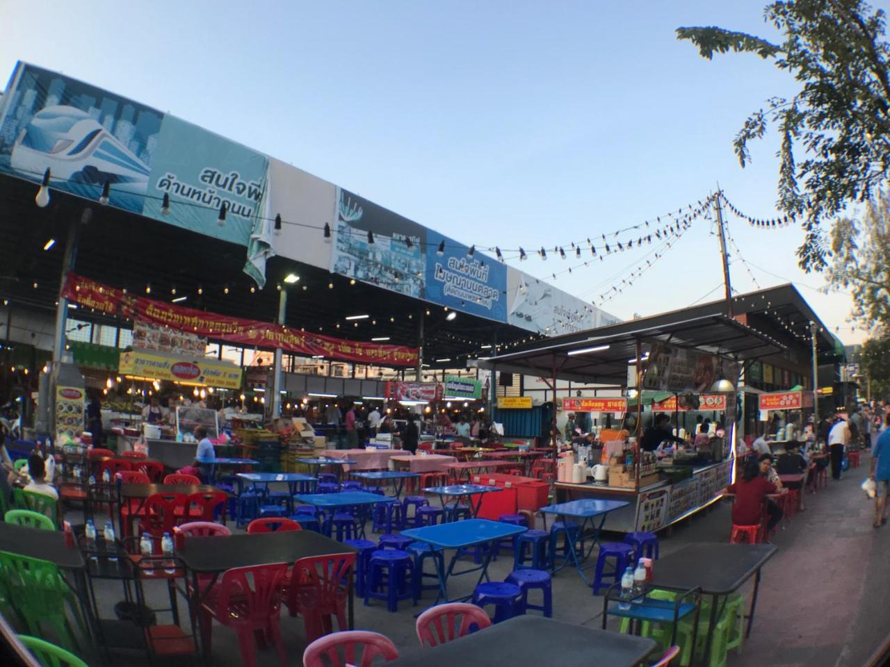 28 Place Bangkok Dış mekan fotoğraf