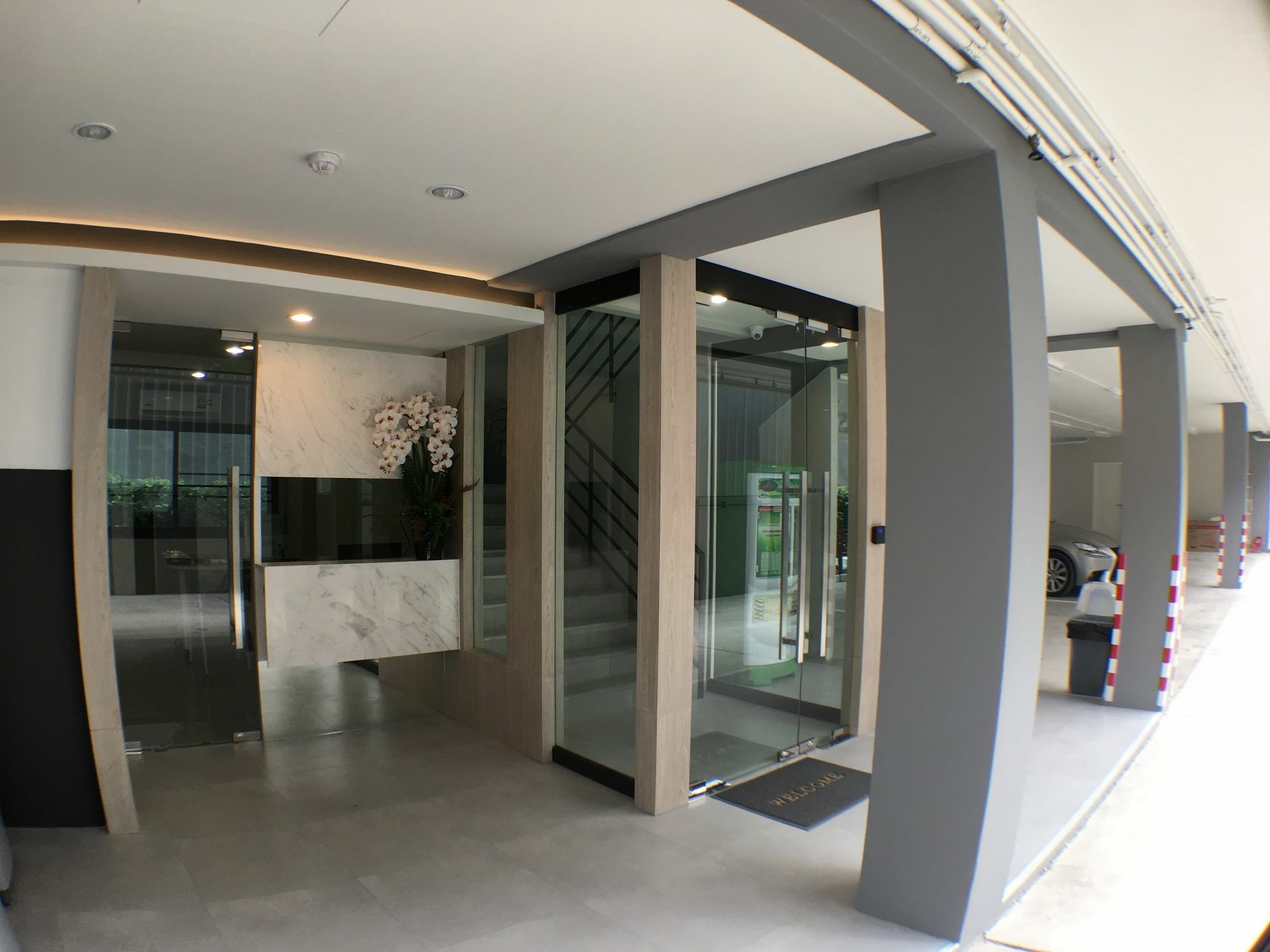 28 Place Bangkok Dış mekan fotoğraf